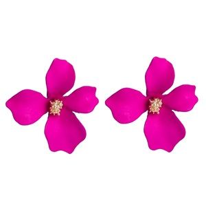 NESSA | Chic Dogwood Gold Trim Trendy Earrings